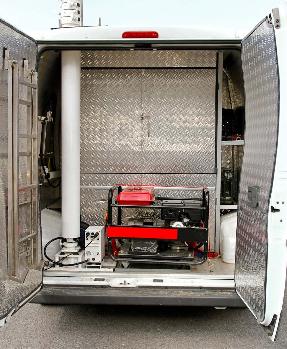 A generator in the back of a food truck