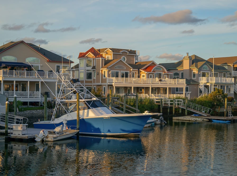 Buying a Shorefront Home? A Real Estate Lawyer Explains Offers vs. Purchase Agreements